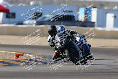 media/Dec-18-2022-SoCal Trackdays (Sun) [[8099a50955]]/Turn 2 (950am)/